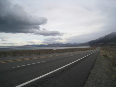 Photo of Highway 395 with Mono Lake